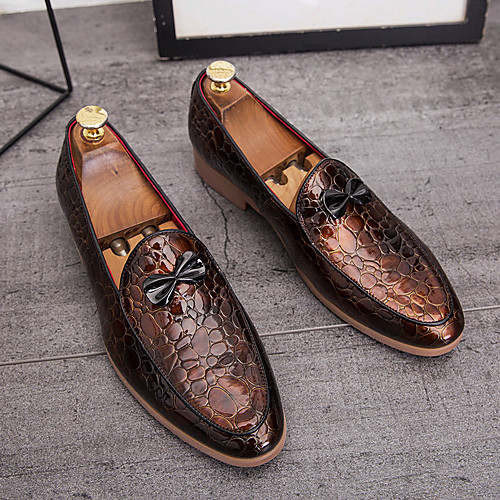 

spring and autumn new business dress shoes crocodile pattern men's foreign trade plus size 47 sets of foot tide shoes british nightclub men's shoes