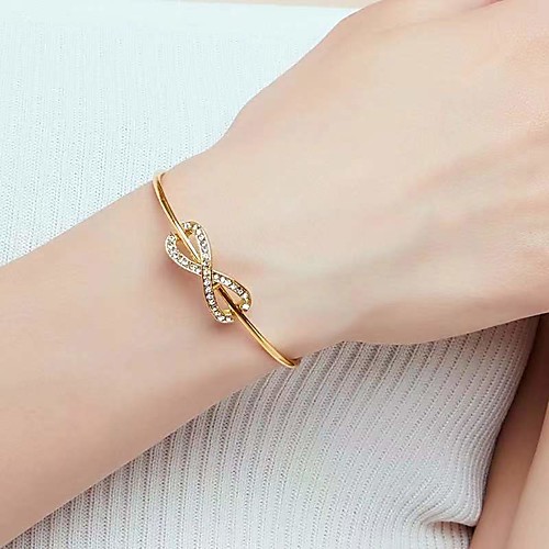 

infinity bracelet opening diamond-studded smooth three-color bracelet