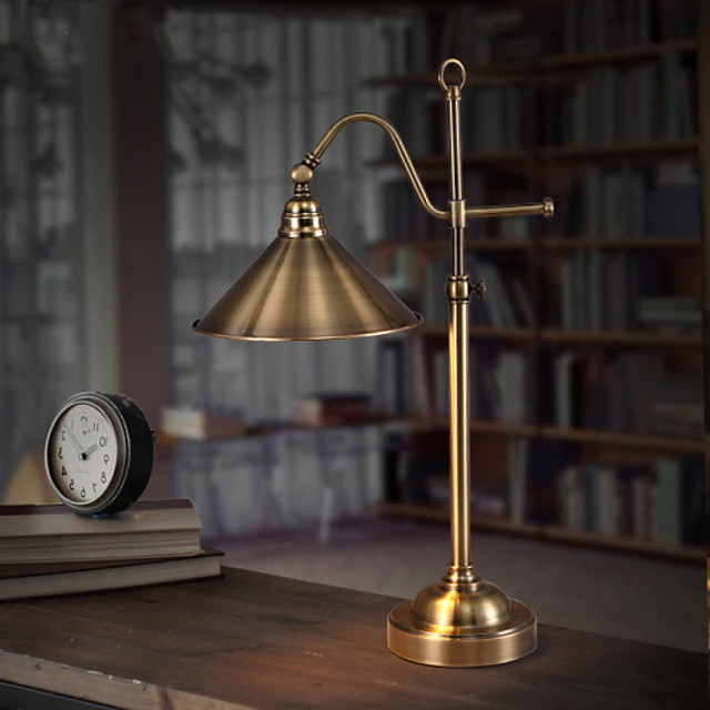 Italian Antique Brass Table Lamp, Antique Brass Table Lamps For Bedroom
