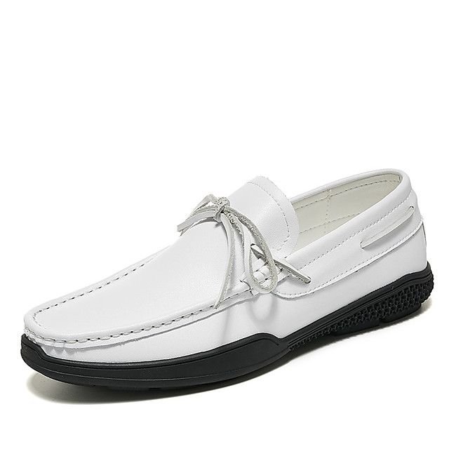 business casual boat shoes