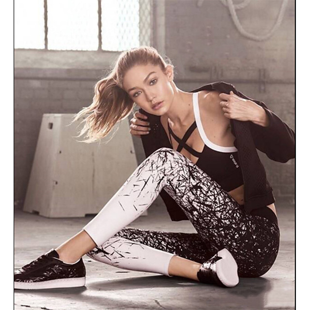Capri Yoga Gym Fitness Pants With Stripes Design S,M,L