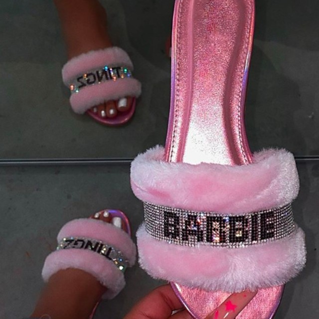 pink fluffy open toe slippers