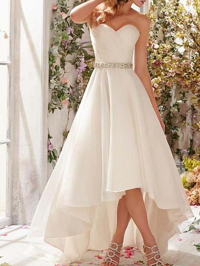 Свадебное платье для невесты маленького роста