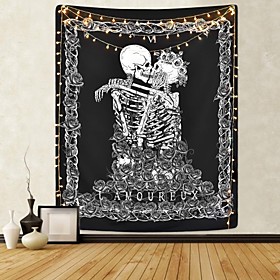 Skull Tapestry Kissing Lover Black and White Tarot Skeleton Flower Tapestry Wall Hanging Beach Blanket Romantic Bedroom Dorm Home Decor
