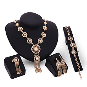Gender:Men's; Gemstone:Synthetic Diamond; What's in the box:Earrings,1 Bracelet,1 Necklace,Rings; Gemstone Color:Clear; Quantity:1 set; Shape:irregular; Style:Simple,Basic,Elegant; Width of pendant:3; Width of Earrings:2; Jewelry Type:Bridal Jewelry Sets; Men's Clear Synthetic Diamond Bridal Jewelry Sets Simple Basic Elegant Earrings Jewelry Gold For Wedding Engagement 1 set