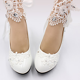 Women's Wedding Shoes Pumps Round Toe Wedding Pumps Casual Daily Walking Shoes Faux Leather Rhinestone Flower Solid Colored White