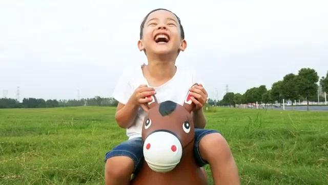 play video