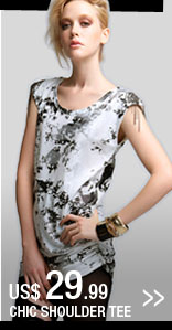 Chic Shoulder Tee